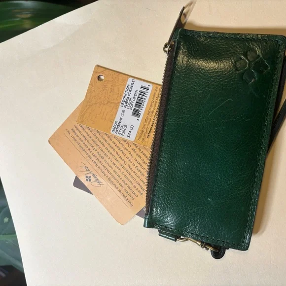 Patricia Nash Forest Green Leather Wristlet - Picture 5 of 6